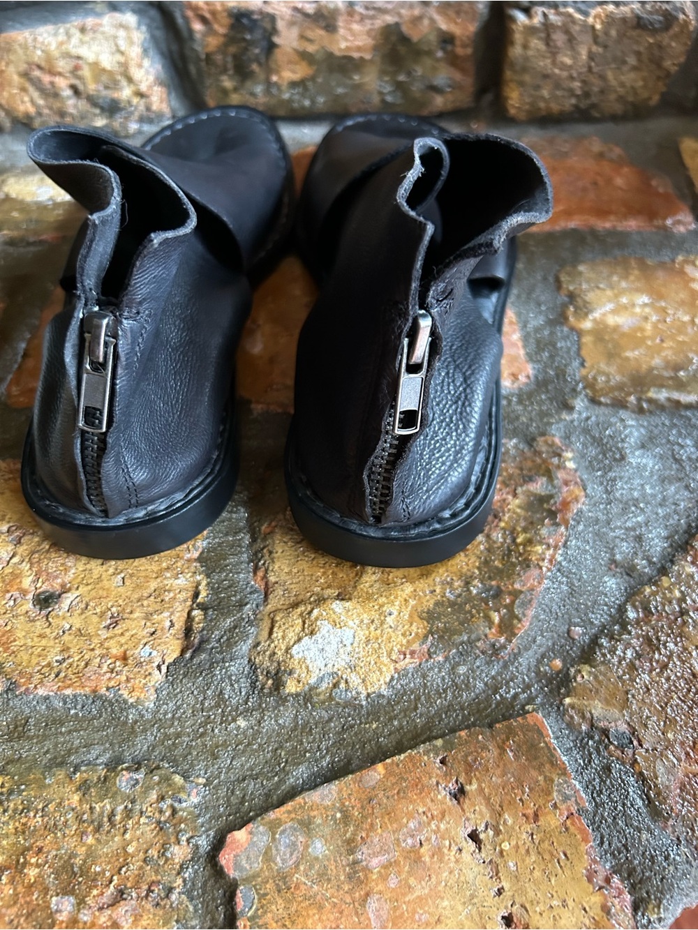 Born Sandals. - Picture 4 of 5